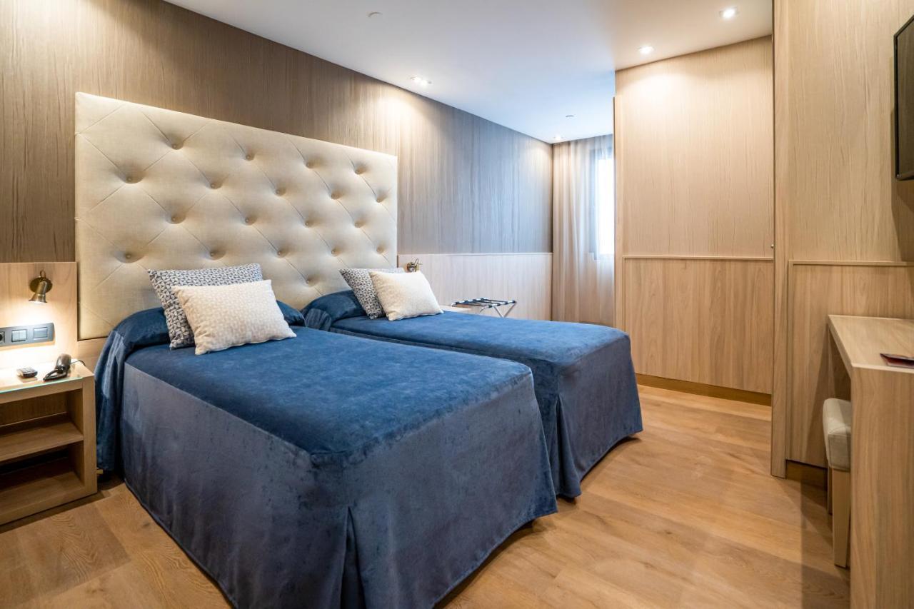 Hotel Rialto Barcelona Bagian luar foto