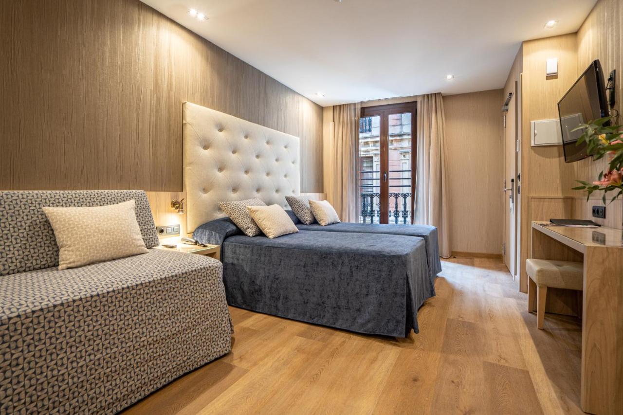 Hotel Rialto Barcelona Bagian luar foto