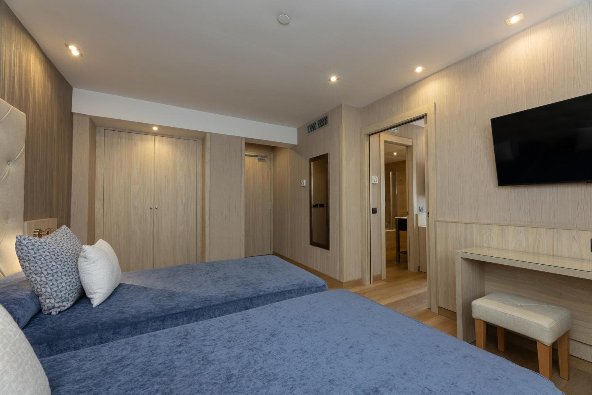 Hotel Rialto Barcelona Bagian luar foto